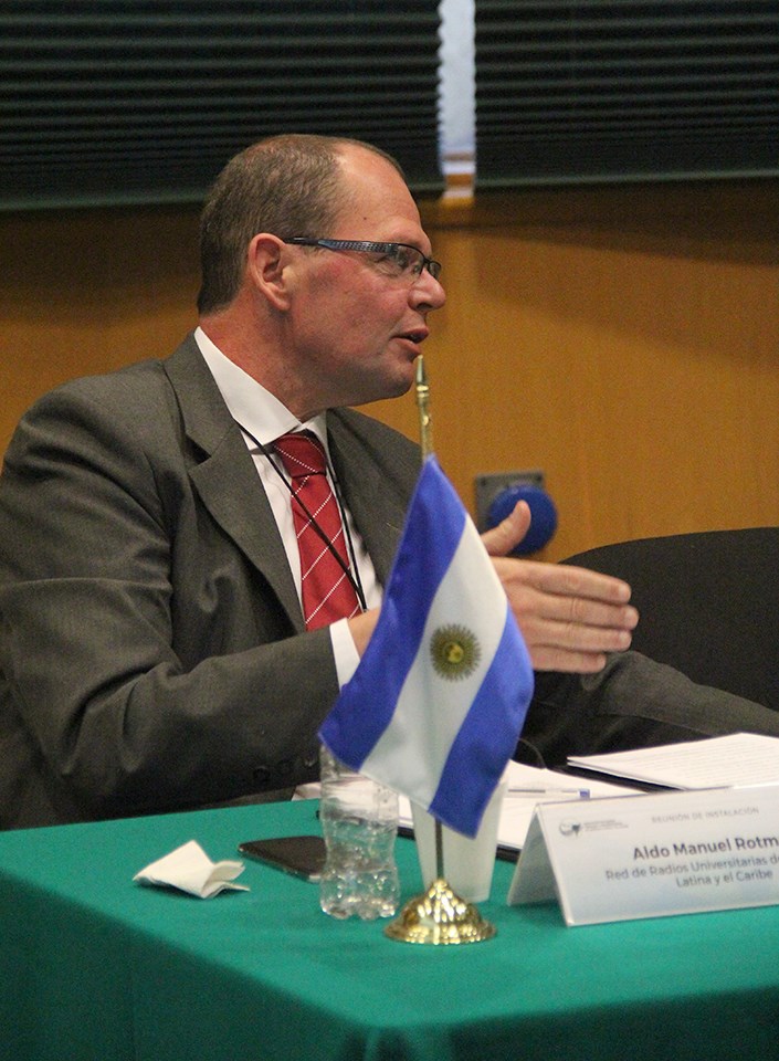 Aldo Rotman, presidente de ARUNA (Asociación de Radios Universitarias Argentinas)  y de RRULAC (Red de Radios Universitarias de Latinoamérica y el Caribe).