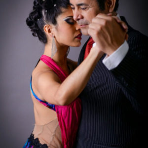 La pareja integrada por los bailarines Luis Argamonte y Natalia Couto fue elegida para representar a Tierra del Fuego.
