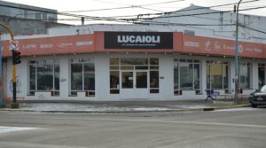 Lucaioli echó a todo su personal y cerró las puertas ante la fuerte crisis.