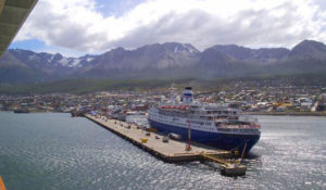 Lagraña destacó la ampliación del Puerto de Ushuaia.