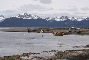 Con respecto a la posibilidad de ejecutar inversiones en Almanza, Pombo indicó que “nosotros en el Fideicomiso tenemos obras para Almanza como el puerto pesquero y todo el sistema cloacal del lugar”.