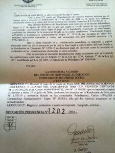 El exgobernador de Tierra del Fuego, Carlos Manfredotti, cobró la suma de 2.754.303 pesos, como pago parcial por un reclamo que le venía realizando al IPAUSS.