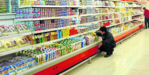 El concejal Paulino Rossi confirmó que a través de las relevamientos que hacen de manera mensual en los grandes supermercado “se ha detectado un aumento del 18%” en la canasta básica de alimentos.