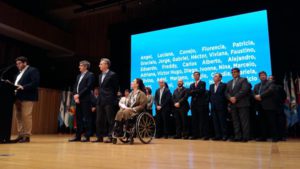 El presidente Mauricio Macri presentó el "Compromiso Federal por la cultura de los argentinos" y sostuvo que esta iniciativa ha sido concebida como una herramienta "para integrar y unir" al país a partir del respeto a la identidad de cada provincia y de cada región.