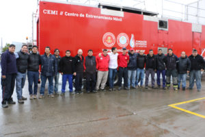 Martín Olivares explicó que este gran camión “está preparado par un trabajo técnico de las brigadas de emergencia de los cuerpos de bomberos voluntarios”.