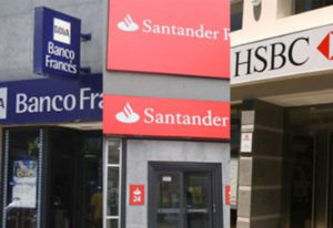 El próximo martes no atenderán al público las tres últimas horas las sucursales de los bancos privados extranjeros HBSC, Santander, Francés, mientras que este lunes el sindicato bancario realizará sendas asambleas.