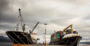 “El beneficio que tenemos sirve para consolidar las empresas de distintos rubros que están en la Patagonia. El reembolso va del 7 al 11 por ciento en Tierra del Fuego, y para la fina rentabilidad que tienen hoy las empresas es un número muy importante para que la empresa quede asentada en la región”, sostuvo el chubutense, que sin este beneficio del reembolso, el impacto será inmediato.