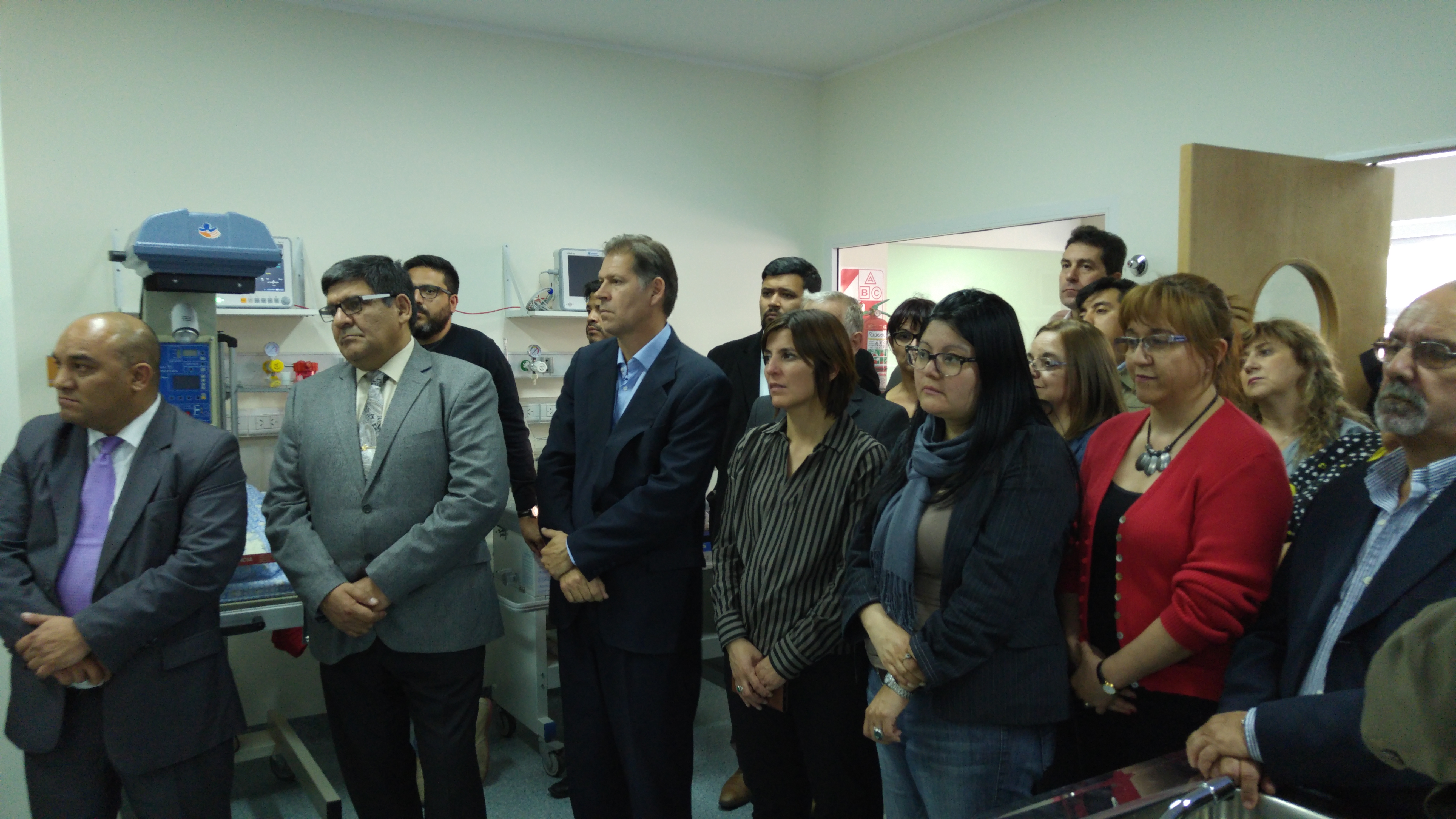 Funcionarios del Gabinete Provincial participaron de la inauguración de la Sala de Neonatología.
