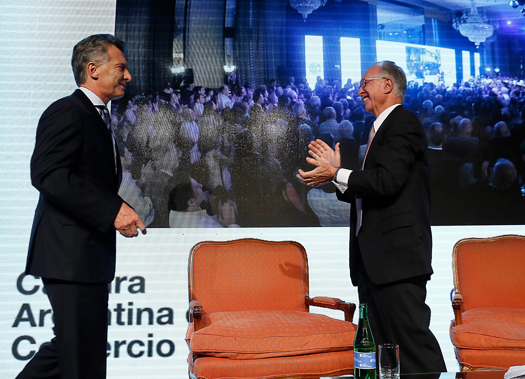 El vicedecano de la UTN, Francisco Álvarez, participó del 92° Aniversario de la Cámara Argentina de Comercio y Servicios (CAC).