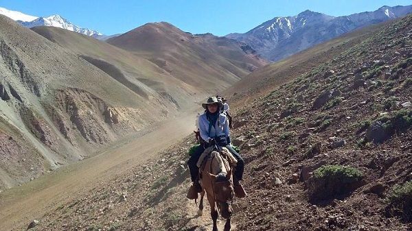 Justamente Marilina recordó en su Facebook aquel primer viaje y compartió: “Cómo brota la emoción cuando uno tiene cargada el alma!”