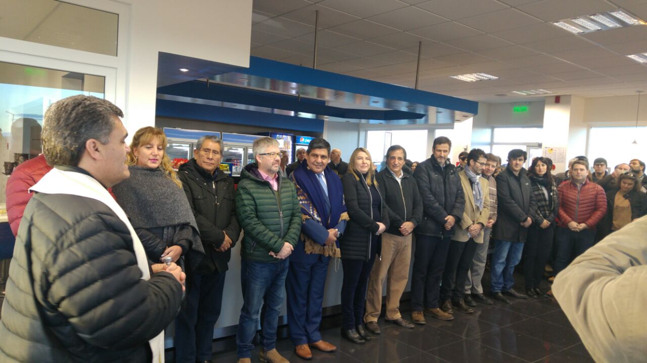 Sendas inauguraciones de la estación de servicios Circunvalación.