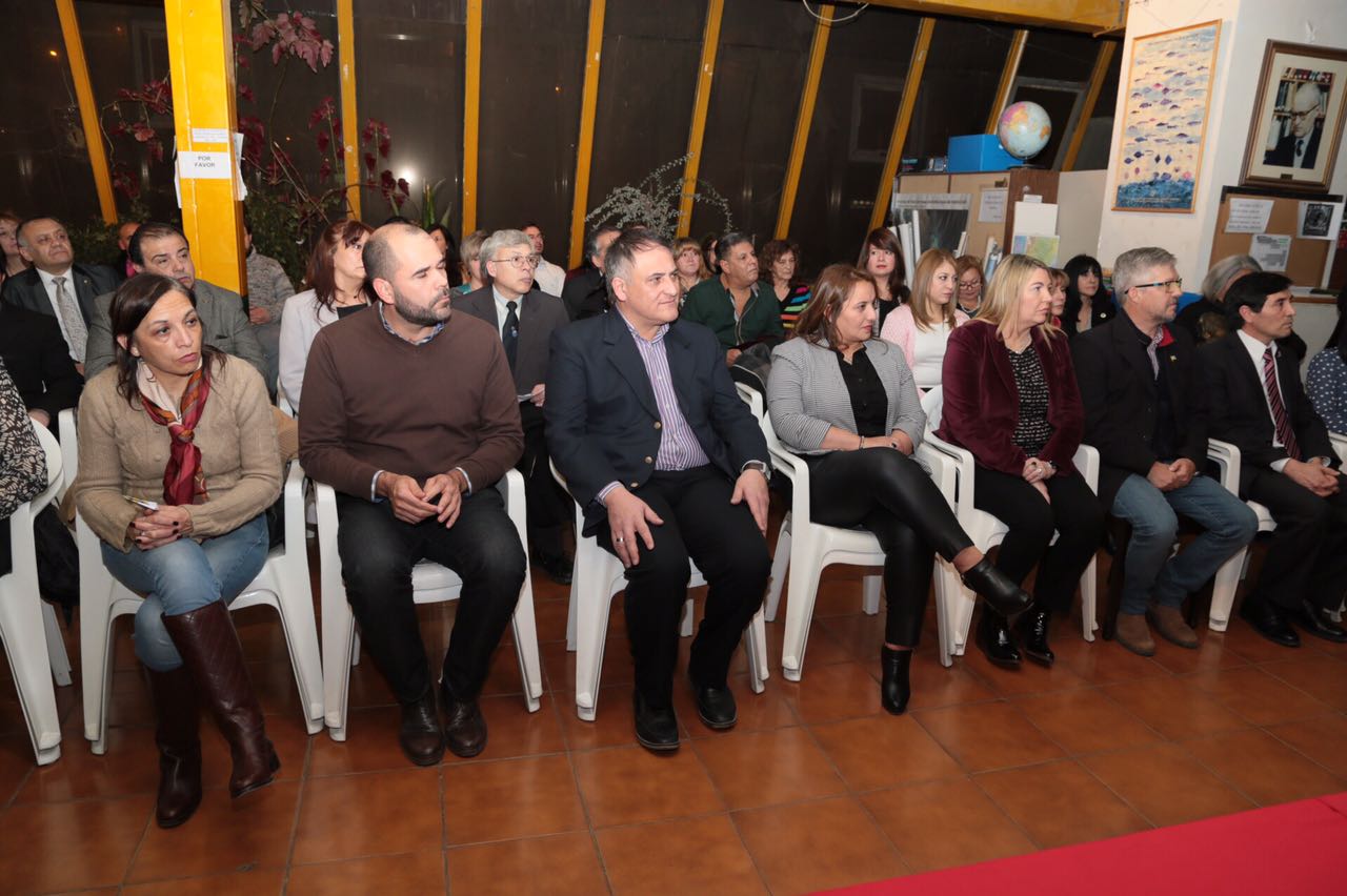 La gobernadora Bertone participó junto a funcionarios provinciales y municipales, del acto de cambio de autoridades del Rotary Club Río Grande.