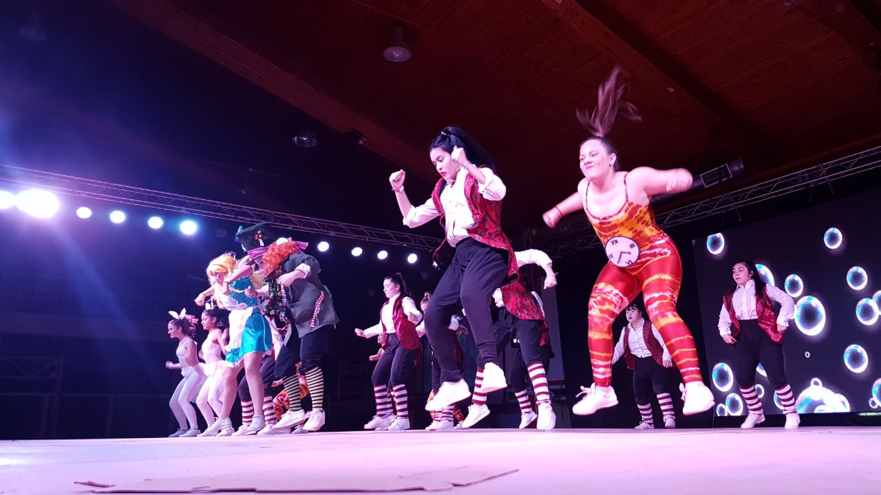 Con dos veladas multitudinarias y cientos de bailarines sobre el escenario se desarrolló ‘El Arte del Movimiento’