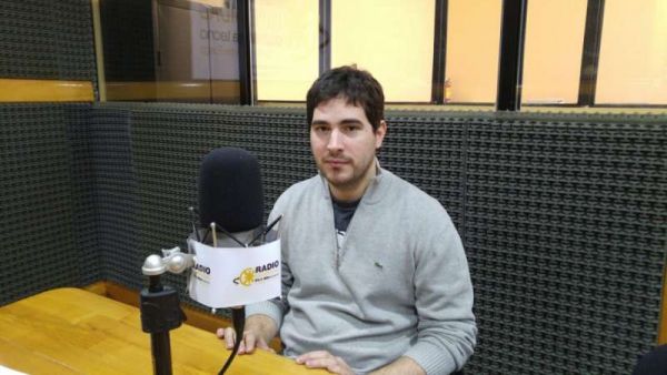 El ingeniero Andino resaltó que el proyecto de generación eólica “es muy importante para Río Grande y para la provincia también; es un parque eólico de seis megavatios generados por tres aerogeneradores de dos megavatios cada uno y va a estar ubicado en la zona del Cabo Domingo, pasando la curva hacia la izquierda. Es una zona muy buena porque hay un terreno enorme y sumamente llano”.