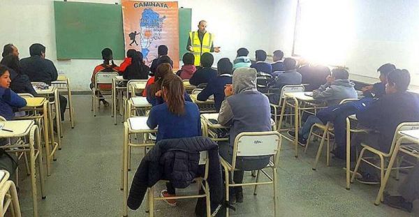 Emilio Sáez nacionalizó la campaña de ‘Basura Cero’