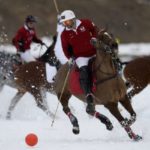 Con la presencia de Adolfo Cambiaso, comienza la primera edición de «Snow Polo en el Fin del Mundo»