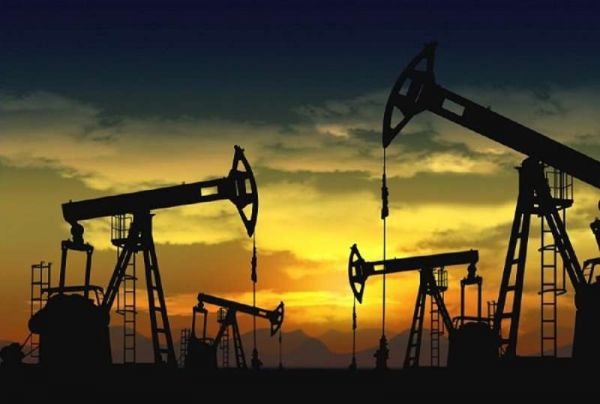 La obtención de petróleo disminuyó 7,5 por ciento interanual, con una baja generalizada en todas las provincias productoras.