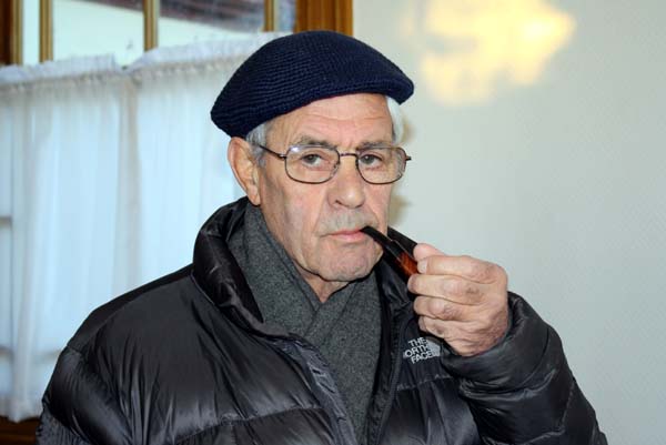 Carlos Alberto Pastoriza, nieto de inmigrantes, antiguo poblador y gran conocedor de la situación rural en Tierra del Fuego, además de ser convencional constituyente provincial y corredactor de la Constitución de Tierra del Fuego.