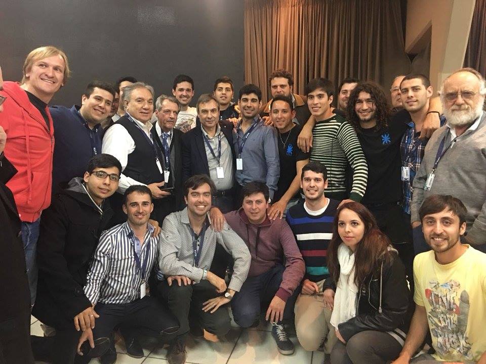 Los ingenieros Mario Ferreyra (Decano Facultad Regional Tierra del Fuego); Haroldo Avetta (Decano de la Regional San Nicolás y vicerrector de la UTN); Héctor Aiassa, Decano de la Regional Córdoba y flamante Rector de la UTN.