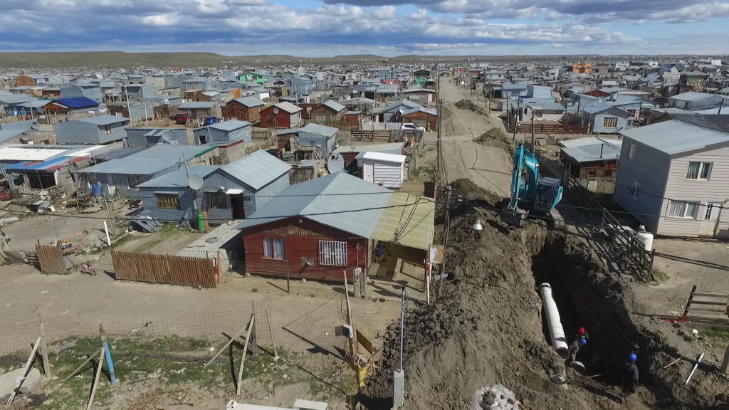 Para la construcción de una planta tratamiento de líquidos cloacales de la Margen Sur, se presentaron dos empresas, Cóccaro Construcciones y PROALSA.