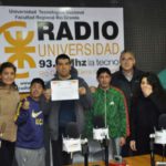 Por su programa en Radio Universidad, los chicos del CAAD recibieron un reconocimiento del intendente