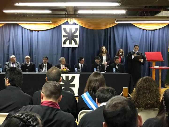 Graduados 2017: se realizó el XXVII Acto Académico de Colación de Grado en la Facultad Regional Tierra del Fuego