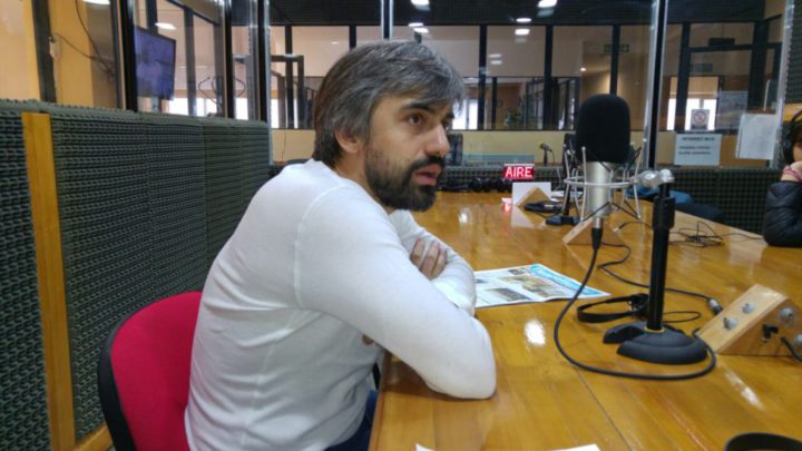 RECLAMO. En diálogo con Radio Universidad (93.5), el concejal Paulino Rossi cuestionó que Alejandro Nogar tenga "bajo siete llaves" la información, "si es que está", sobre los números del Concejo Deliberante de Río Grande.