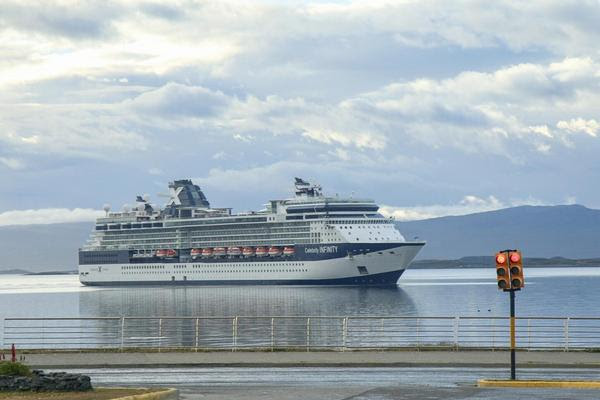 En total, el puerto de Ushuaia recibió a más de 6 mil visitantes durante el fin de semana largo de año nuevo.