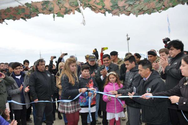 Se inauguró la Carpa de la Dignidad y comenzó la semana de Malvinas.