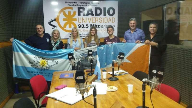 Tres fueguinos participarán de la Maratón Malvinas. Contaron sus experiencias en el programa ‘Misión Malvinas’ que se emite por Radio Universidad (93.5MHZ).