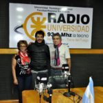 Aventurero visitó los estudios de Radio Universidad