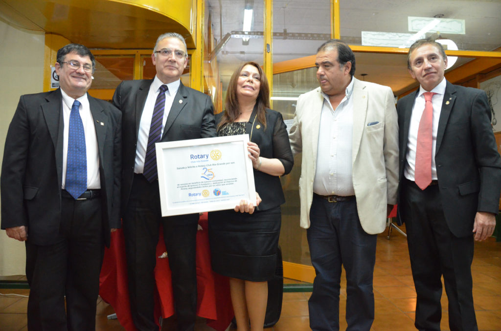 El Rotary Club Isla Grande también destacó el trabajo realizado por el Rotary Club Río Grande.