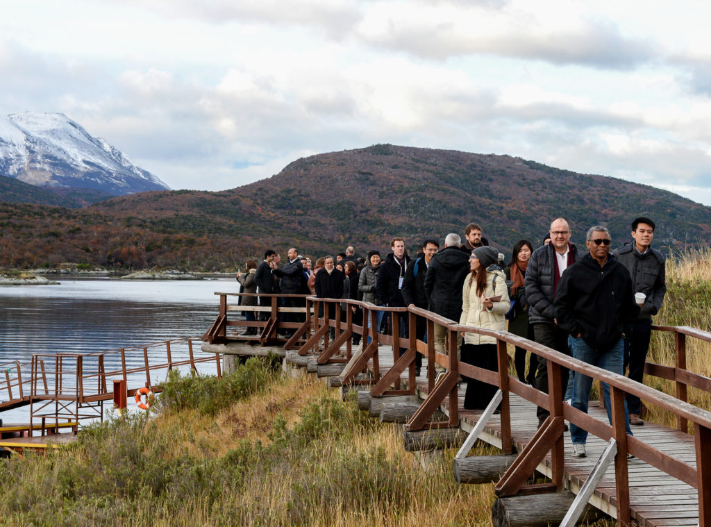 El recorrido finalizó en la estación del Parque Nacional, la puerta de entrada a 70.000 hectáreas de bosques patagónicos donde conviven guanacos, zorros colorados fueguinos y zorzales, entre otras especies de la fauna local.