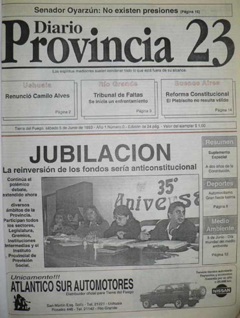 Primer ejemplar  del  diario  Provincia  23.