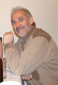 Manuel Adrianzen Fernández, editor.