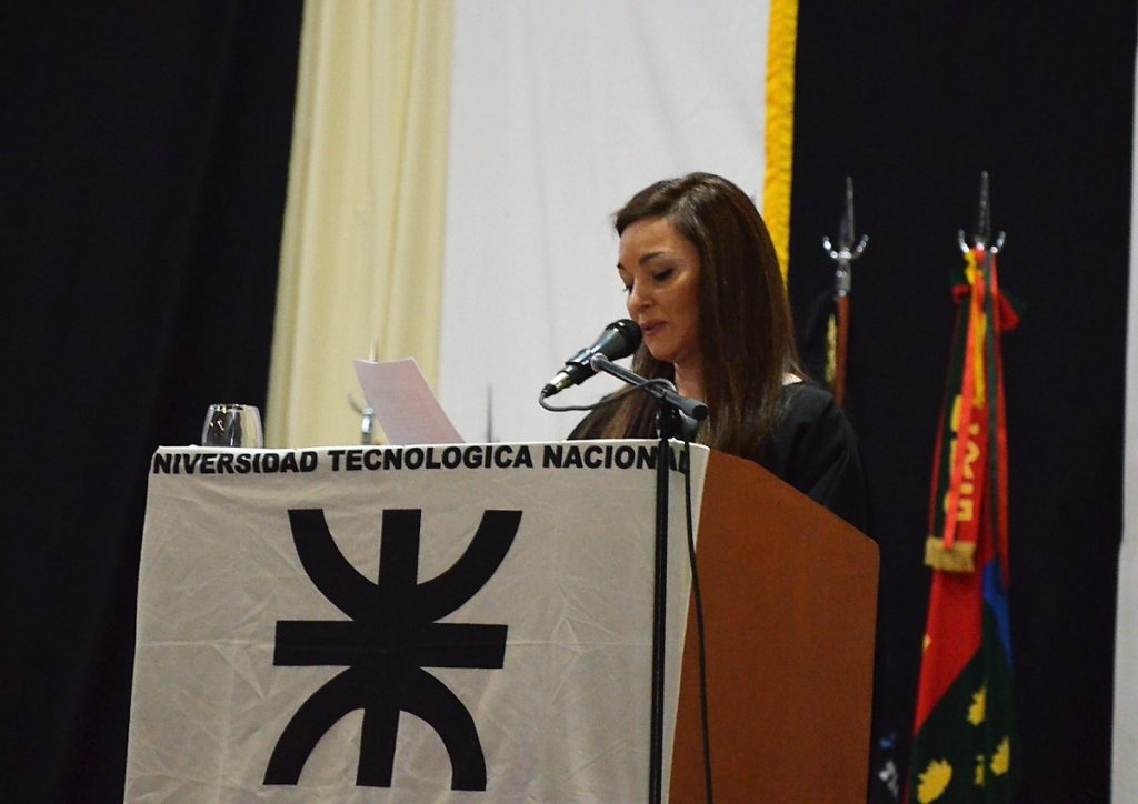 Se realizó el XXIX acto de colación de grado en la Facultad Regional Tierra del Fuego