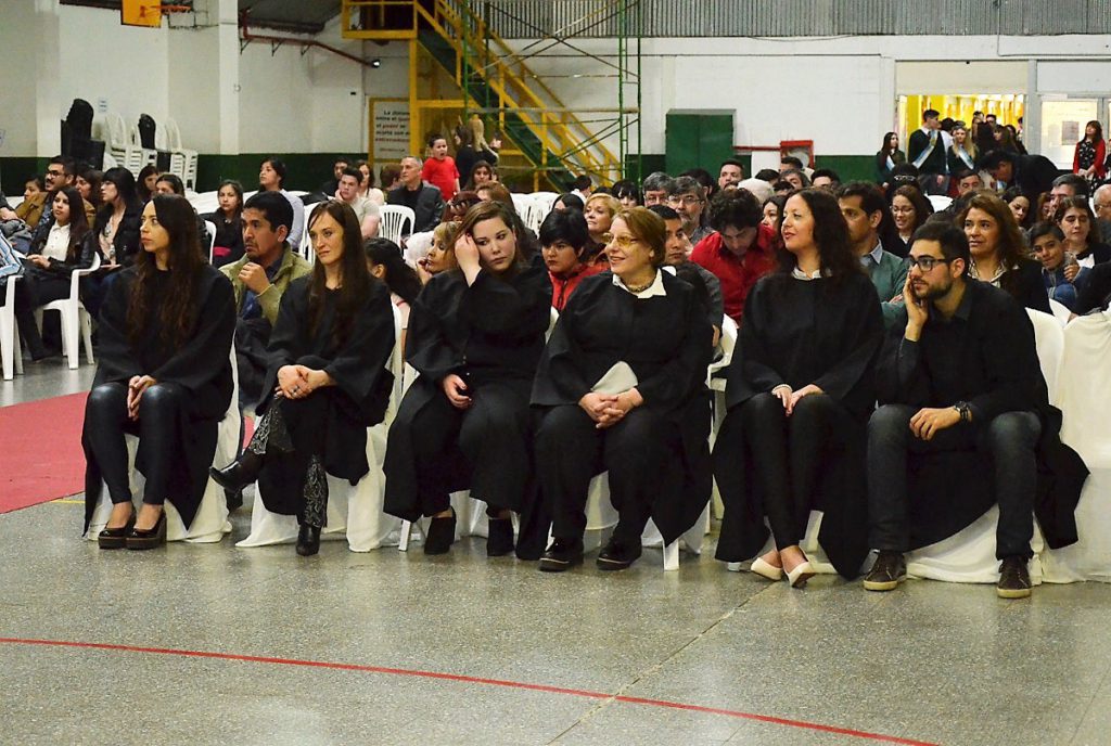 Se realizó el XXIX acto de colación de grado en la Facultad Regional Tierra del Fuego
