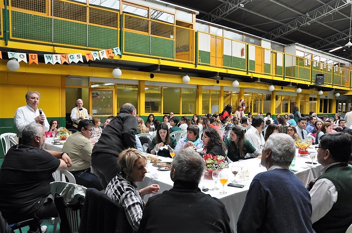 Estas instituciones son el Jardín Rosarito Vera Peñaloza, EADEB (Escuela Austral de Enseñanza Bilingüe), CIERG (Colegio Integral de Educación Integral Río Grande), CIEU (Colegio Integral de Educación Ushuaia), ISPRG (Instituto Superior del Profesorado Río Grande), Radio Universidad (93.5 MHZ), UCES (Universidad de Ciencias Empresariales y Sociales) y la propia UTN (Universidad Tecnológica Nacional).