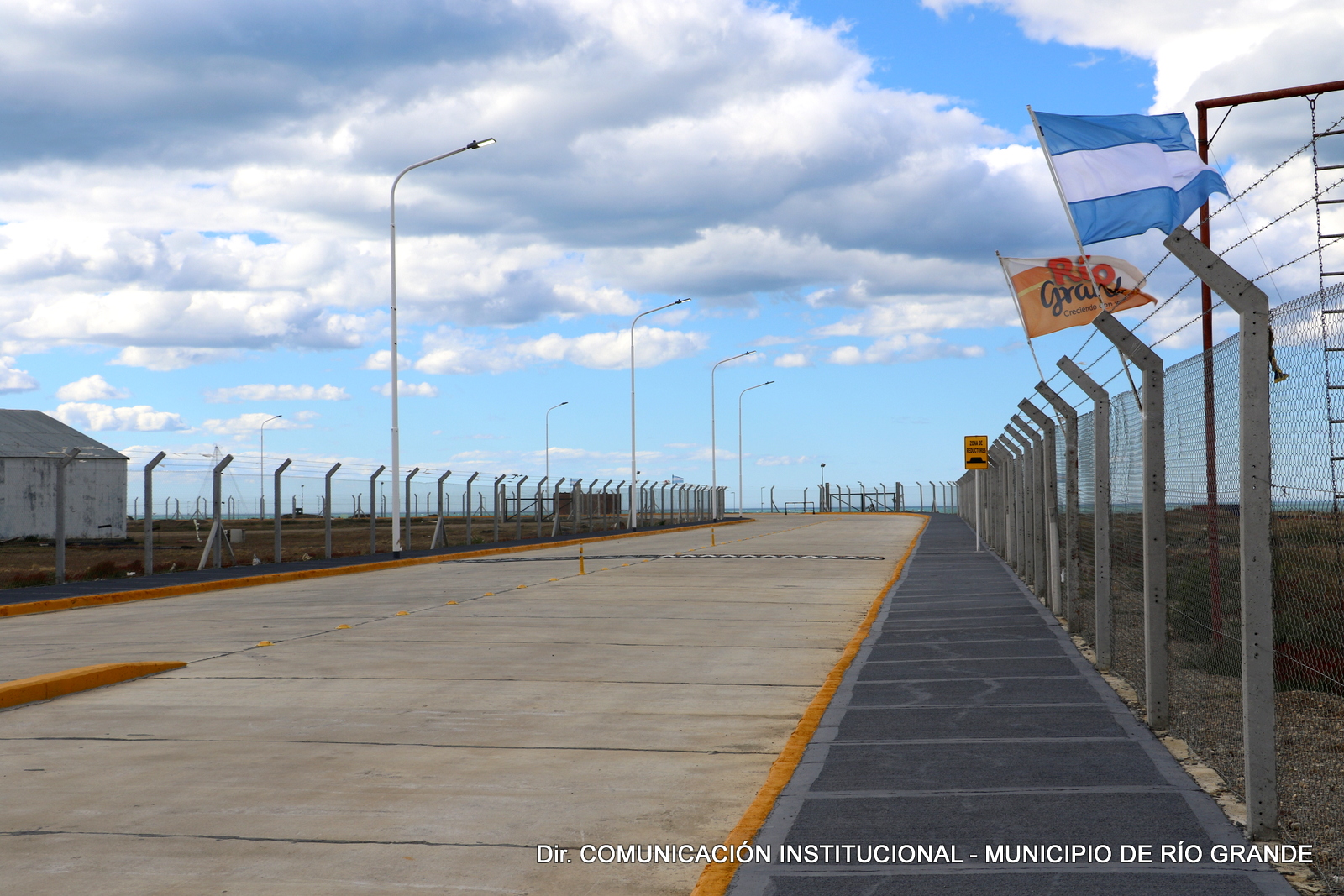 Melella inauguró la apertura de la calle Submarino ARA San Juan.