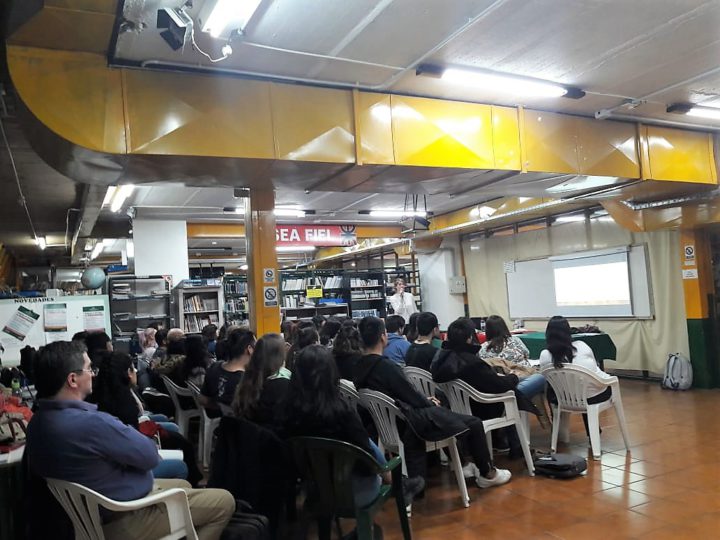 Denominada ‘Learning and Sharing Week’ (Semana para aprender y compartir), la Facultad Regional Tierra del Fuego se encuentra brindando una capacitación de Inglés para alumnos del profesorado y de todas las instituciones de la Fundatec. El curso comenzó el 23 y culmina el 27.