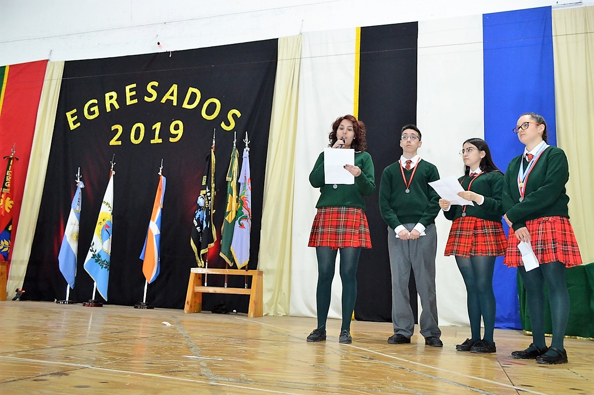 El CIERG graduó a 77 alumnos