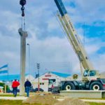 Comenzó enfrente de la UTN el montaje del nuevo puente peatonal elevado