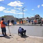 Avanza la obra de bacheo sobre la calle Kaikén de Chacra XI