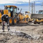 Yaganes ya se compacta y nivela para su pavimentación con hormigón