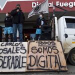 Acto frente a la planta de Digital Fueguina y carta para AFARTE