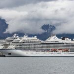 Empresa de cruceros anunció suspensión de operaciones