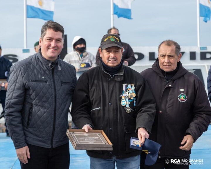 Melella y Pérez entregaron distinciones a veteranos de guerra y a familiares de fallecidos en Malvinas