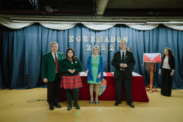 El ingeniero Ferreyra estuvo acompañado por la Rectora del CIEU, profesora Karina Taborda, el Vicerrector, Profesor Germán Suárez, el Secretario Licenciado Fabián Arévalo, además de docentes, preceptores y personal administrativo y de servicios de la casa.