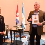 La provincia entregó un reconocimiento al Presidente de Cuba