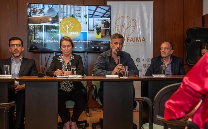 Gallardo detalló que el encuentro denominado ‘Situación Actual de la Industria Maderera Argentina’ fue encabezado por el titular de FAIMA, Román Queiroz